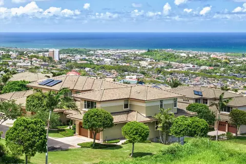 61 Laukona St #2403, Wailuku, HI 96793