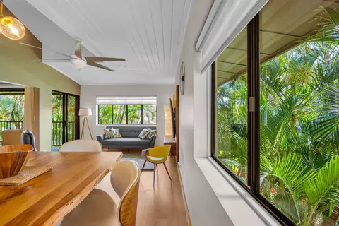 Dining - 3788 Lower Honoapiilani Rd #E212, Lahaina, HI 96761 photo 3 of 3