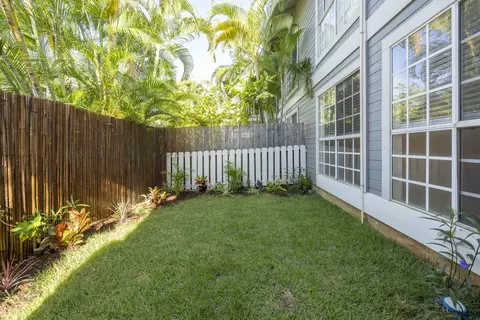 160 Keonekai Rd #8-102, Kihei, HI 96753