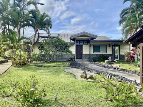 51 W Waipio Rd, Haiku, HI 96708