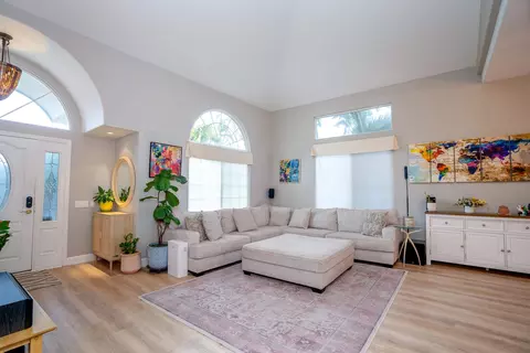 52 Kuukama St, Kahului, HI 96732