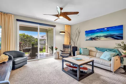 34 Hauwahine Ln #G 102, Kihei, HI 96753
