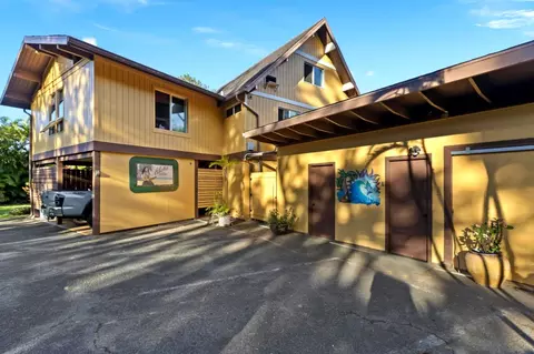 105 E Kuiaha Rd, Haiku, HI 96708