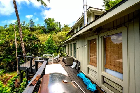 Exterior - 1640 Kokomo Rd, Haiku, HI 96708 photo 3 of 6