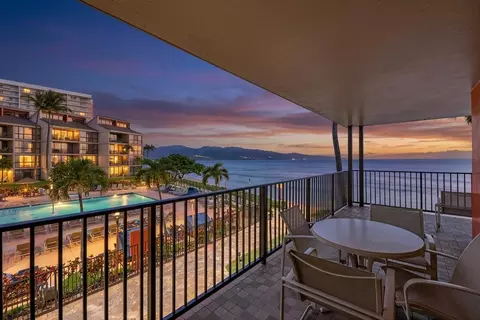 3445 Lower Honoapiilani Rd #201, Lahaina, HI 96761