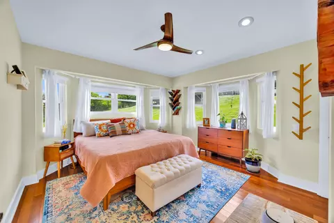 Bedroom - 1041 Lower Kimo Dr, Kula, HI 96790 photo 6 of 7