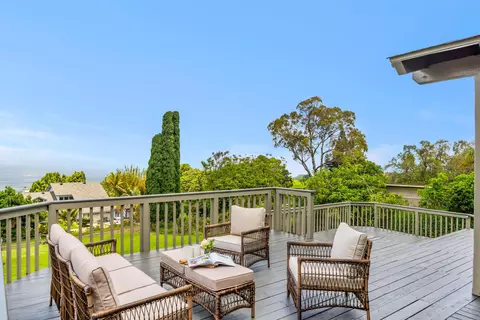 Exterior - 1041 Lower Kimo Dr, Kula, HI 96790 photo 5 of 8