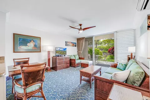 Living - 5315 Lower Honoapiilani Rd #E138, Lahaina, HI 96761 photo 1 of 8