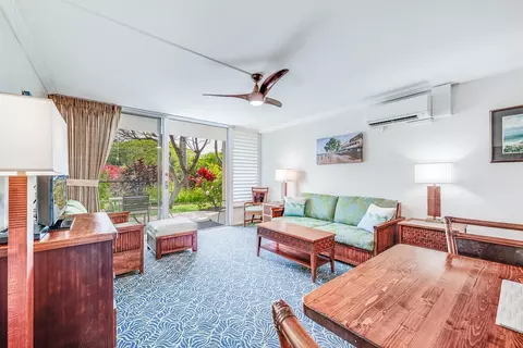 Living - 5315 Lower Honoapiilani Rd #E138, Lahaina, HI 96761 photo 7 of 8