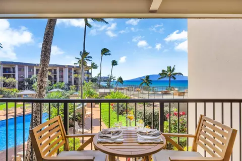 3823 Lower Honoapiilani Rd #205, Lahaina, HI 96761