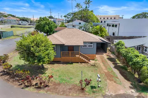 1982 Kalawi Pl, Wailuku, HI 96793