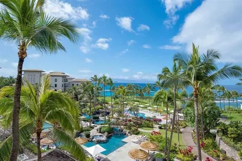 1 Bay Dr #4402, Lahaina, HI 96761