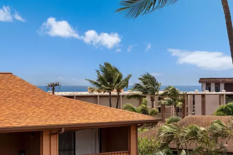 3740 Lower Honoapiilani Rd #B304, Lahaina, HI 96761