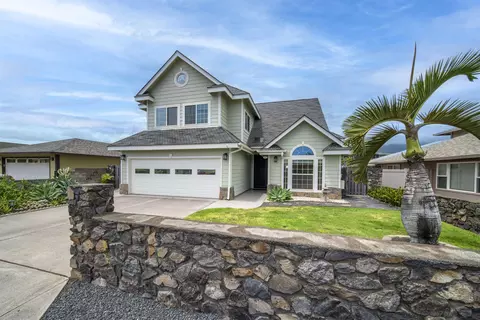 302 Kuualoha St, Kahului, HI 96732