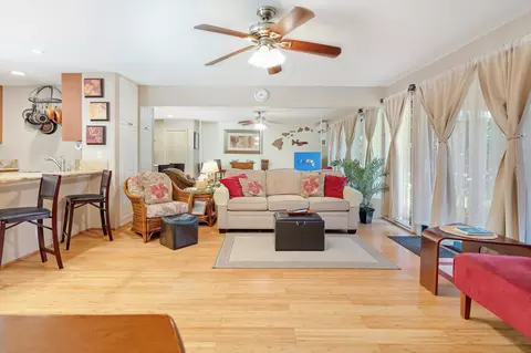 1299 Uluniu Rd #103A, Kihei, HI 96753