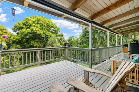 Exterior - 630 Hoolawa Rd, Haiku, HI 96708 photo 6 of 19