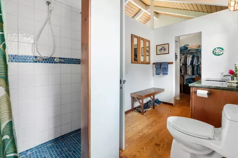 Bath - 630 Hoolawa Rd, Haiku, HI 96708 photo 1 of 2
