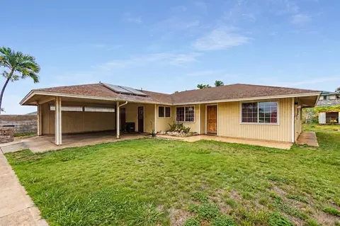 925 Kuhio Pl, Wailuku, HI 96793