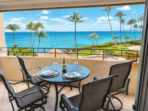 150 Hauoli St #303, Wailuku, HI 96793