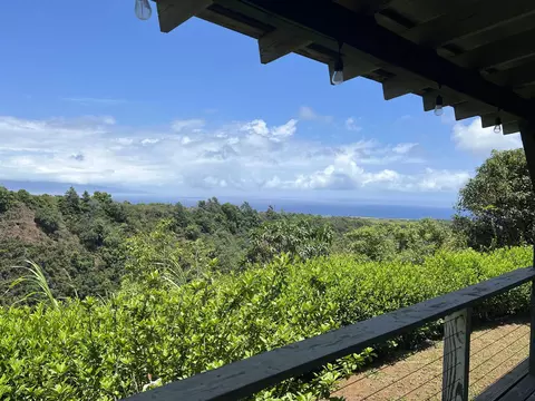 1500 Kokomo Rd, Haiku, HI 96708