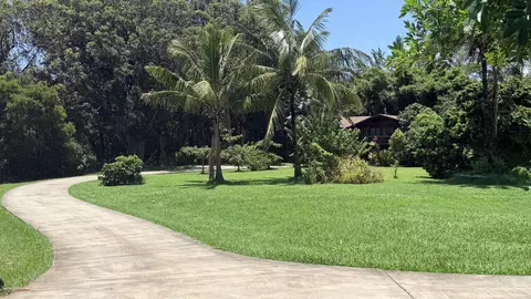 2695 Lia Pl, Haiku, HI 96708
