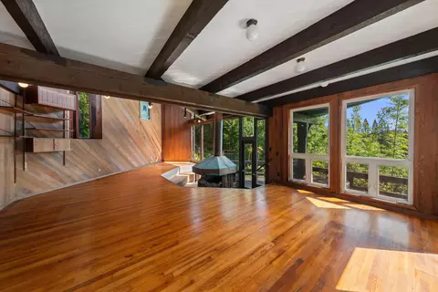 Living - 311 Awalau Rd, Haiku, HI 96708 photo 5 of 6