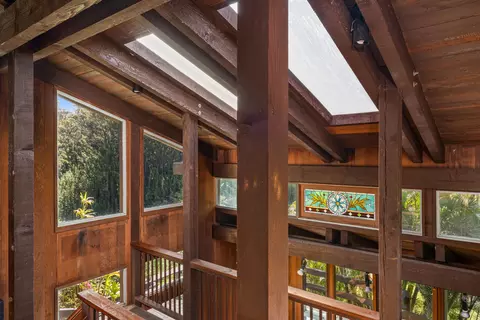 Entry Way - 311 Awalau Rd, Haiku, HI 96708 photo 2 of 4