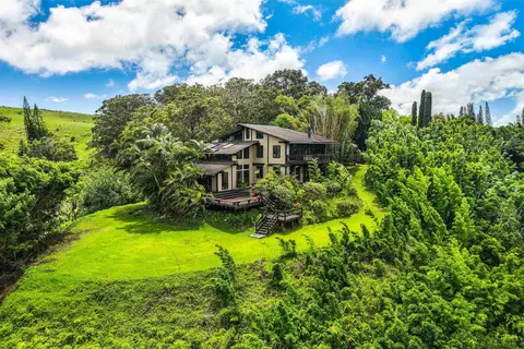 Exterior - 311 Awalau Rd, Haiku, HI 96708 photo 6 of 9