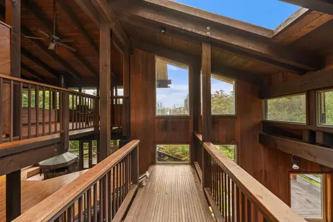 Entry Way - 311 Awalau Rd, Haiku, HI 96708 photo 1 of 4