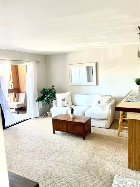 3740 Lower Honoapiilani Rd #G205, Lahaina, HI 96761