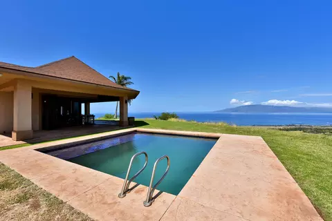 Exterior - 390 Punakea Loop #A, Lahaina, HI 96761 photo 7 of 15