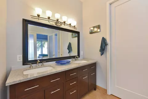 Bath - 390 Punakea Loop #A, Lahaina, HI 96761 photo 4 of 7