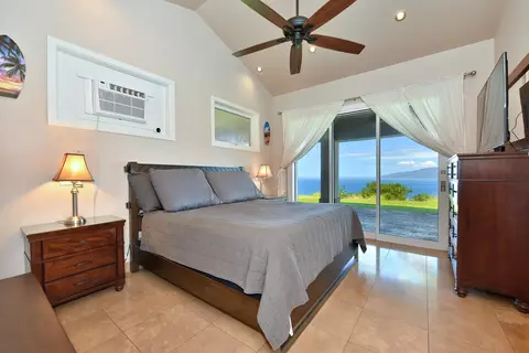 Bedroom - 390 Punakea Loop #A, Lahaina, HI 96761 photo 2 of 6