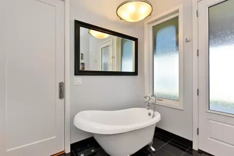 Bath - 390 Punakea Loop #A, Lahaina, HI 96761 photo 3 of 7