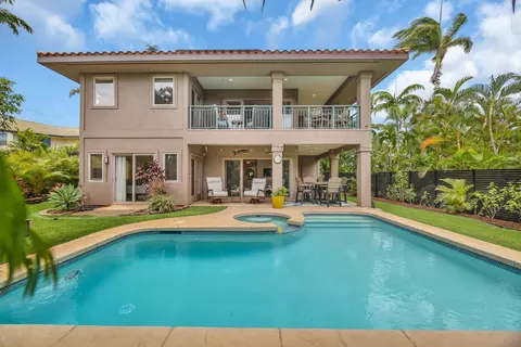 390 Pualoa Nani Pl, Kihei, HI 96753