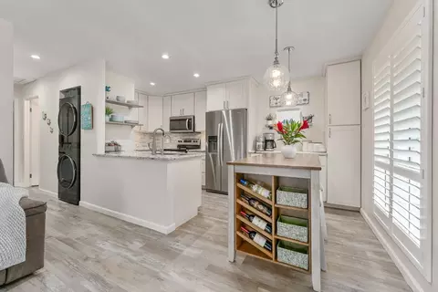 140 Uwapo Rd #58-204, Kihei, HI 96753