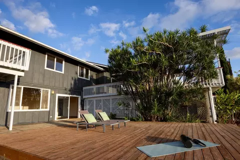 Exterior - 860 Holopuni Rd, Kula, HI 96790 photo 4 of 10