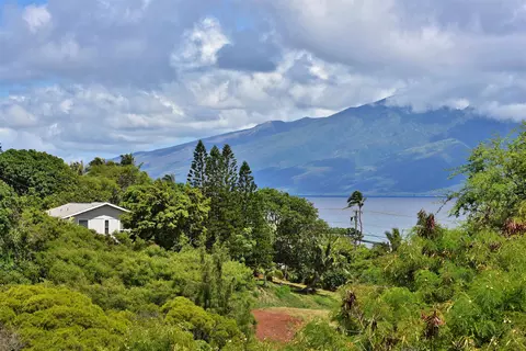 120 Hui Rd F #16 E, Lahaina, HI 96761