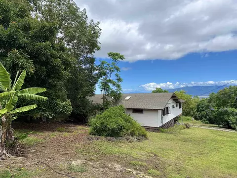 Exterior - 19 Alanui Pl, Kula, HI 96790 photo 3 of 10