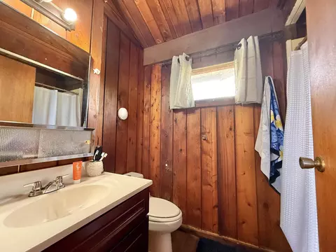 Bath - 19 Alanui Pl, Kula, HI 96790 photo 2 of 2