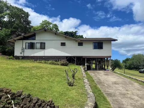 Exterior - 19 Alanui Pl, Kula, HI 96790 photo 2 of 10