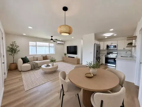 357 Ohaa St, Kahului, HI 96732