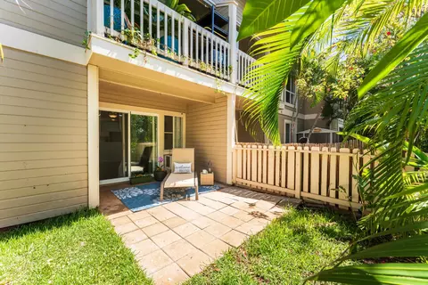 480 Kenolio Rd #2-104, Kihei, HI 96753
