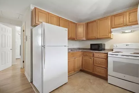 349 N Market St #A6, Wailuku, HI 96793