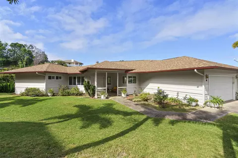 100 Malapua Pl, Kula, HI 96790