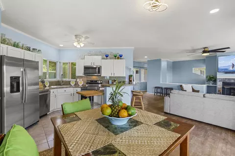 Kitchen - 100 Malapua Pl, Kula, HI 96790 photo 2 of 3