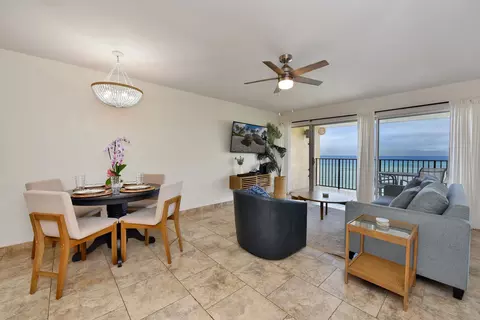 4401 Lower Honoapiilani Rd #B801, Lahaina, HI 96761