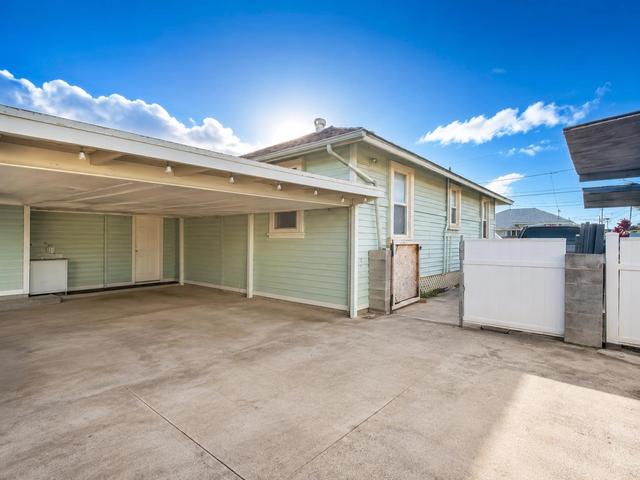 677 Linekona Pl, Wailuku, HI 96793