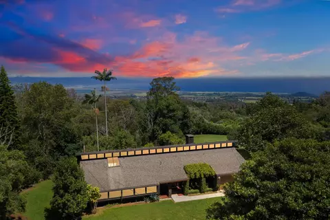 1740 Piiholo Rd, Makawao, HI 96768
