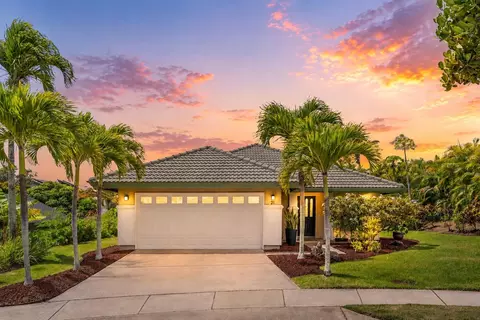 21 Pahee Pl, Kahului, HI 96732